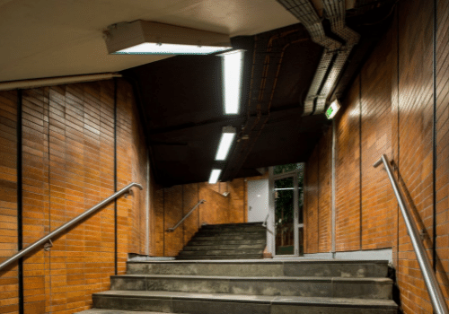 Contraintes d'éclairage du métro de lyon
